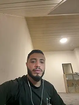 AmjadAlpha élő XXX-chatje