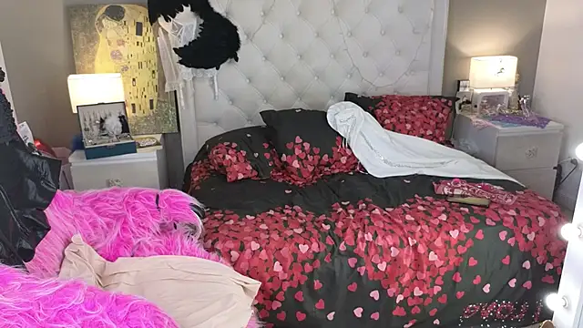 Chat +18 de RoxalanaStar ao vivo