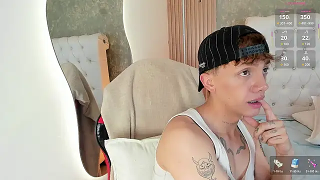 Tomy_Rox's Webcam Show