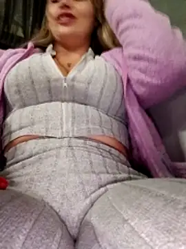 Cata_city1106's Live XXX Chat