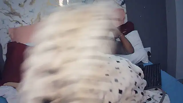 Chatroom XXX en direct de xxBoobieGal