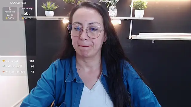 Czat XXX na żywo – Lauryn_Jones