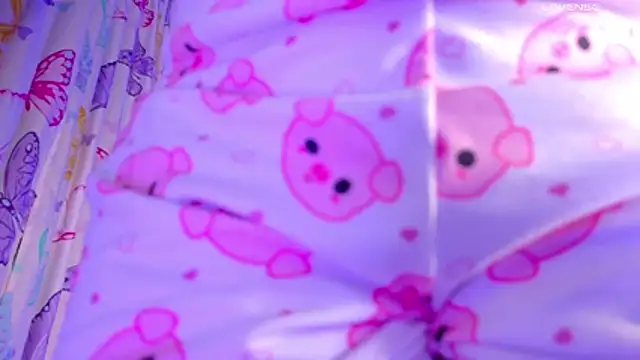 Chat +18 de NicolleTaylor ao vivo