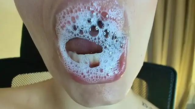 lisbet21x élő XXX-chatje