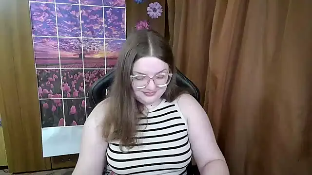 Chat XXX Live Teasing_Dora