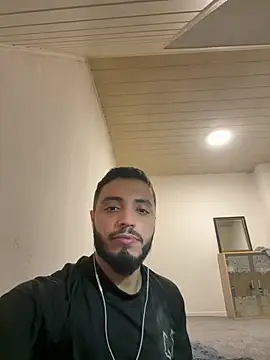 AmjadAlpha: вебкам-шоу