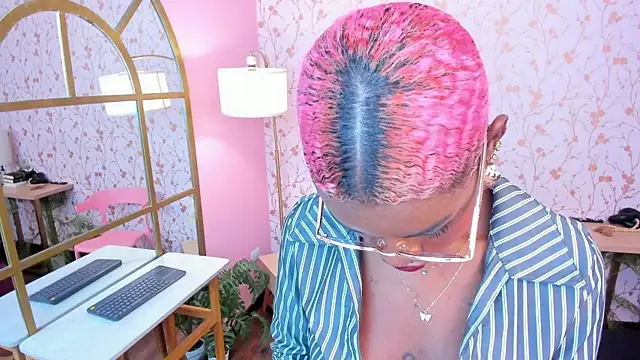 Chatroom XXX en direct de amber-hill