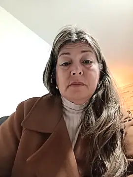 Chat +18 de emma_tour ao vivo