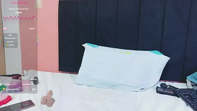 Chat XXX en directo de kinkyhousewifee