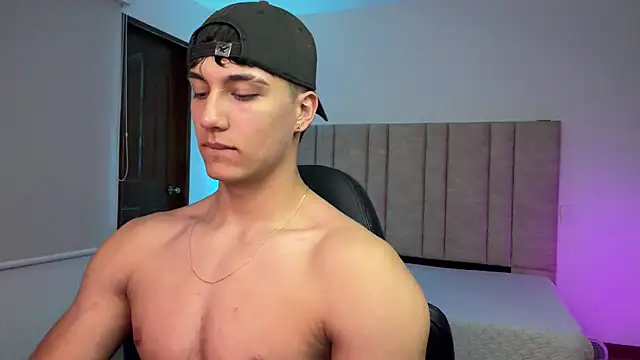 Chat XXX ao vivo de CHRIS_MORGAN1