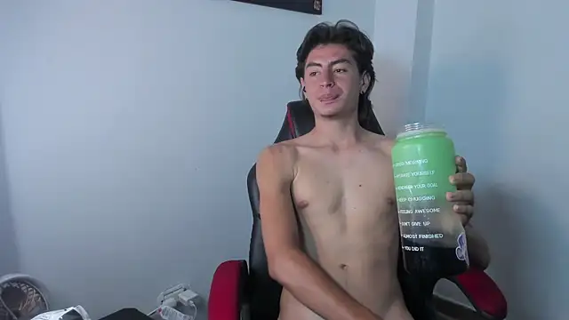 Dante_White Webcam-Show