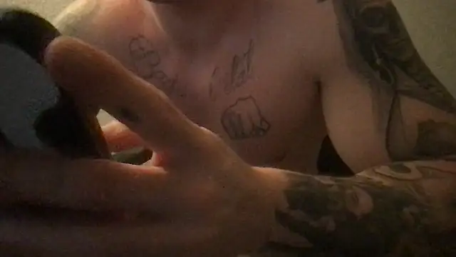 TheGreatWhite33 Webcam-Show