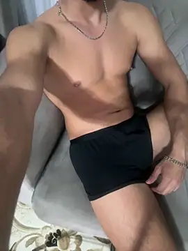 Enes-J Live XXX-chat