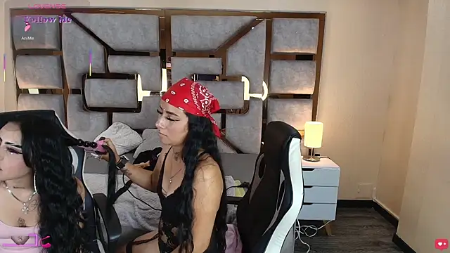 Chat +18 de The_Bratzz_ ao vivo