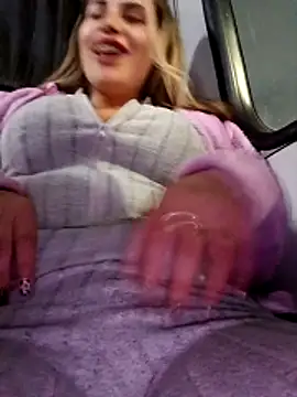 Cata_city1106 Adlı Modelin Canlı XXX Sohbeti