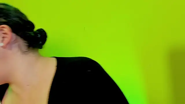 BagiolettのライブXXXチャット