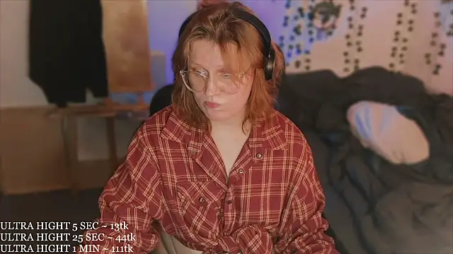 Chat +18 de kate_not_today ao vivo