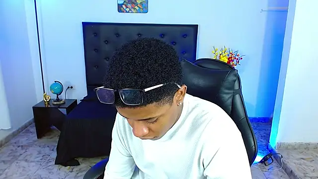 liiam3's Webcam Show