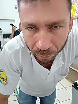 RobertoLuiz84 webkamerás műsora