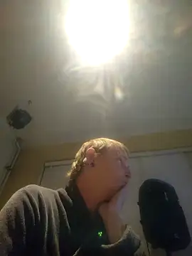 piercingpik 网络视讯表演