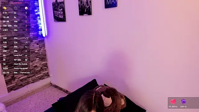 แชท XXX สดของ EmmilyClark