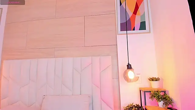 Chat +18 de michele_jones ao vivo