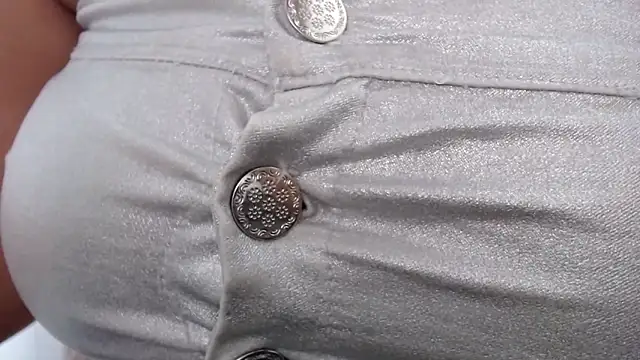 Chat +18 de Laura_hottt ao vivo