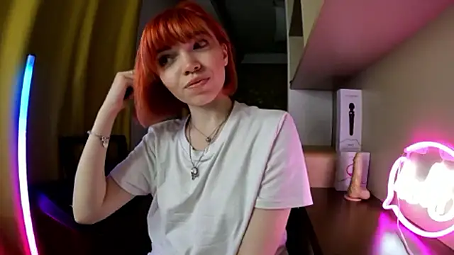 olivka-flower's Live XXX Chat