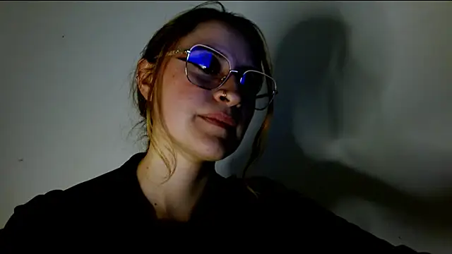 Juls_winter_ Chat XXX in diretta