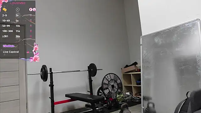 Richard_Dullas Show in webcam