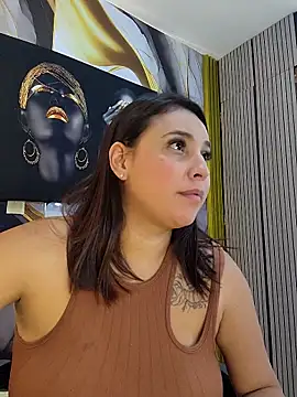 LizzRouse Chat XXX in diretta