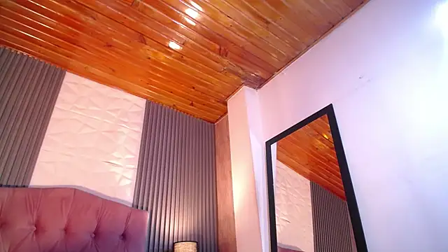 alicia_moom's Live XXX Chat