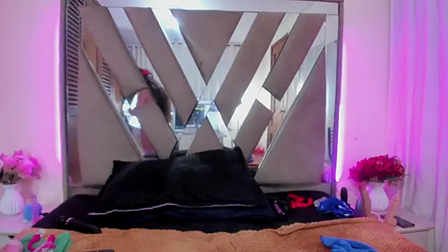 LILITH_TORRES1's Live XXX Chat