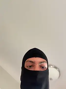 Show modela slimshadypt2 na web-kameri