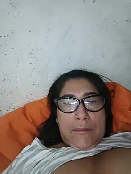 PatriciaGrajales Adlı Modelin Canlı XXX Sohbeti