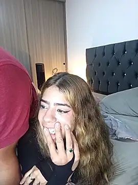 Charlotte_josephn Webbikameraesitys