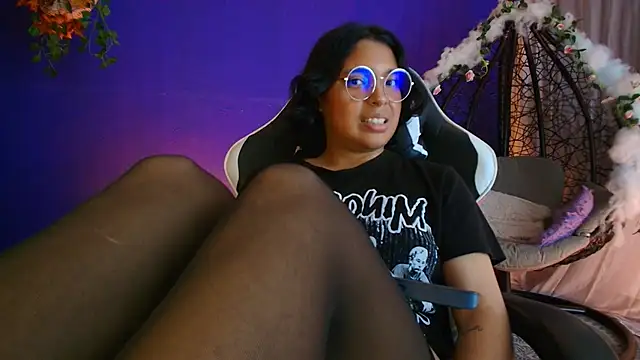 Emmapark_ Adlı Modelin Canlı XXX Sohbeti