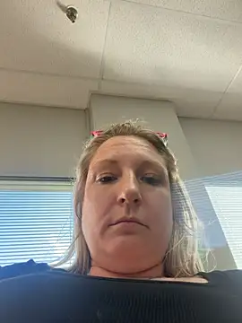 sweetkacibaby's Webcam Show