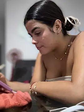 Kaily_Sweet16's Live XXX Chat