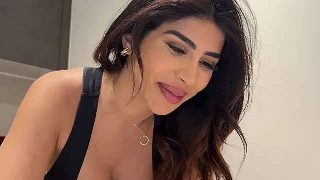 ArabicBarbieのライブXXXチャット