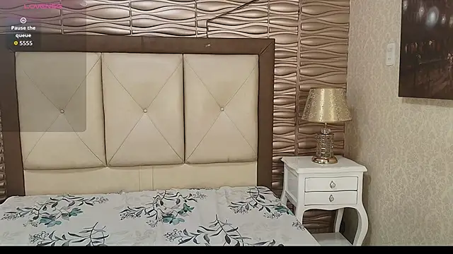 แชท XXX สดของ Miladiosa