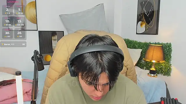 Thom_Ohtani Chat XXX in diretta