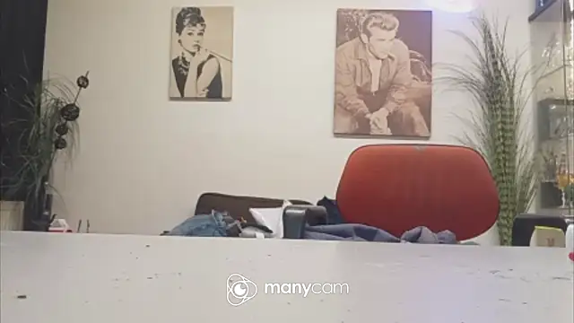 der_dino30: вебкам-шоу