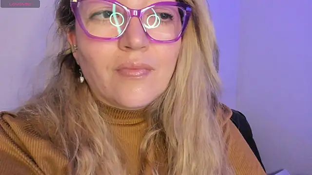 Živý XXX chat Naty_Mature_