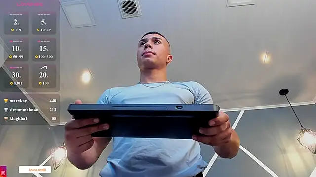 bruno_cavalli – Live XXX-chat