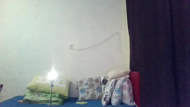 st206boy Adlı Modelin Web Kamerası Şovu