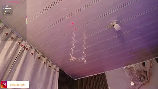 XXX chat uživo modela Amara_tay