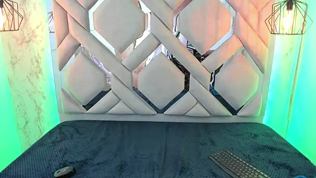 Mystical_meteor's Live XXX Chat