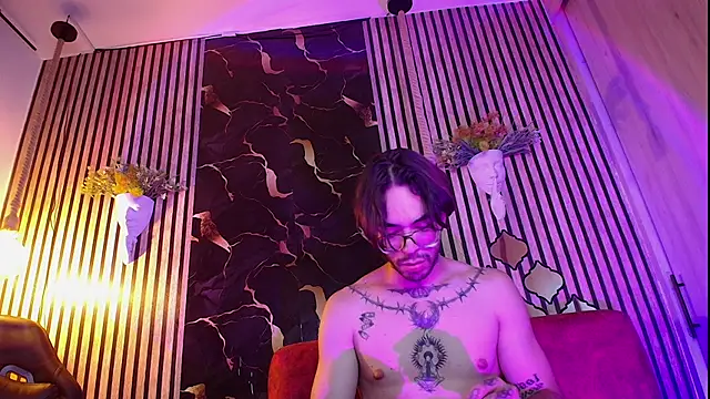 Alucard_Sinsn Webbikameraesitys