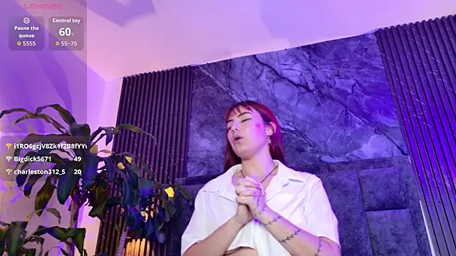 Chat +18 de Kitty_nana_ ao vivo